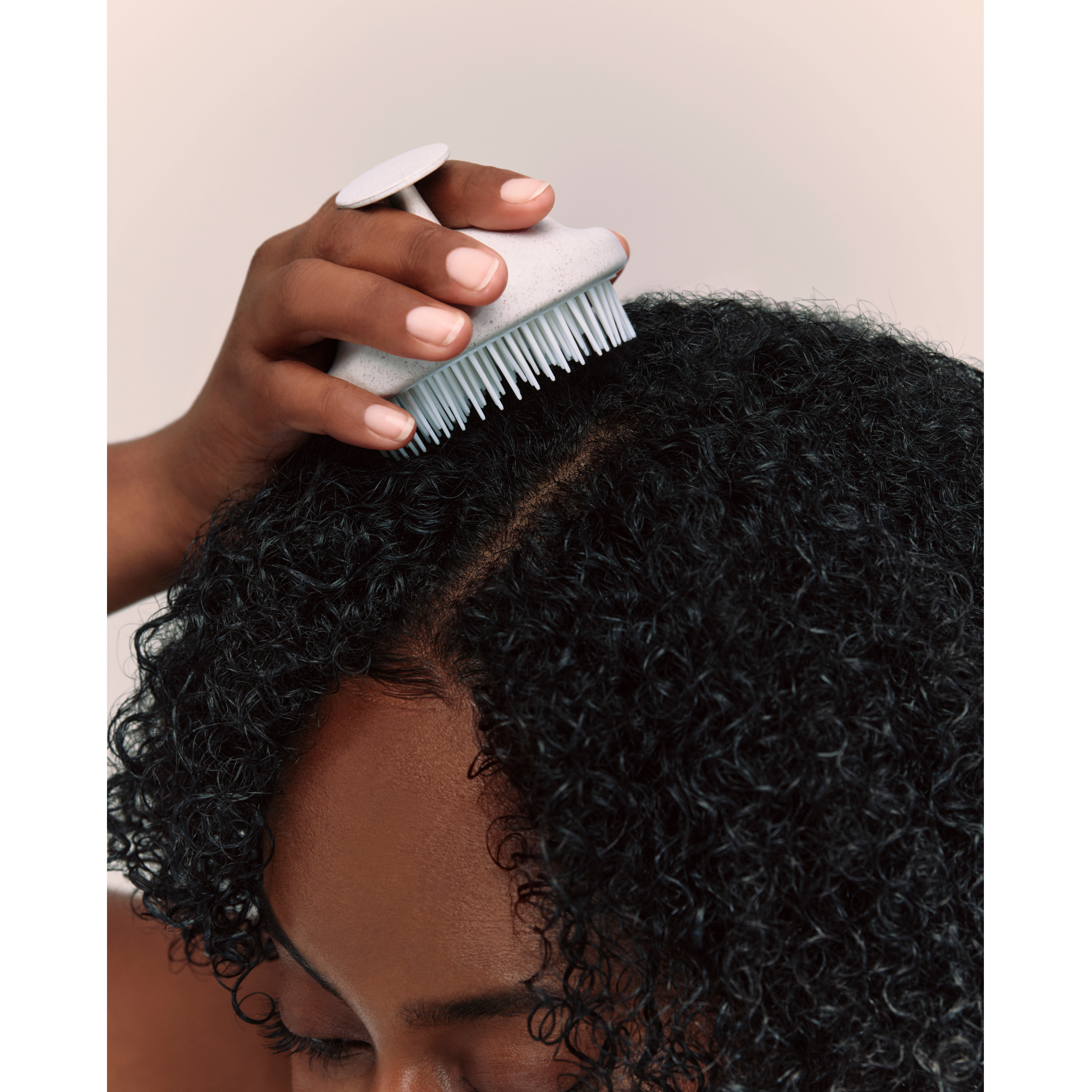 RE:CIRCULATE Scalp Circulation Brush